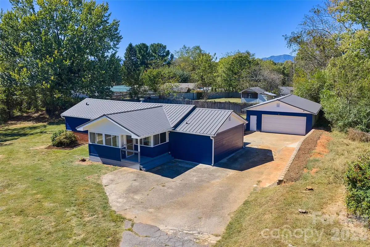 181 Moody Avenue, Candler, NC 28715 - #1