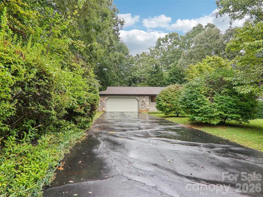 126 Brandon Road, Hendersonville, NC 28739 - #3