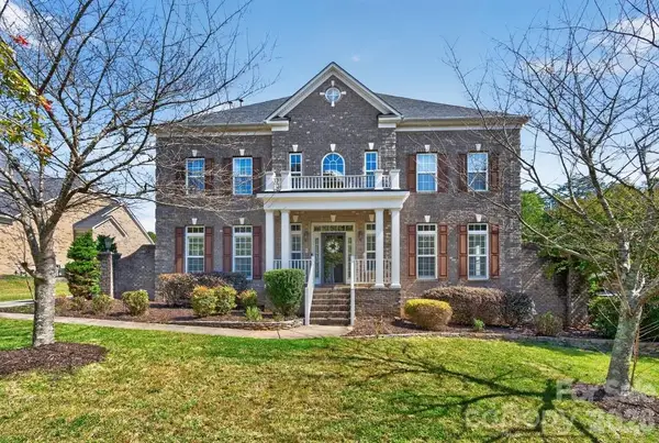 9153 Kensington Forest Drive, Harrisburg, NC 28075