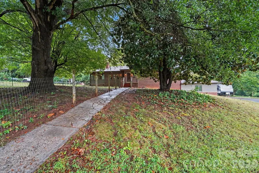 226 Pleasant Hill Drive, Elkin, NC 28621 - #2