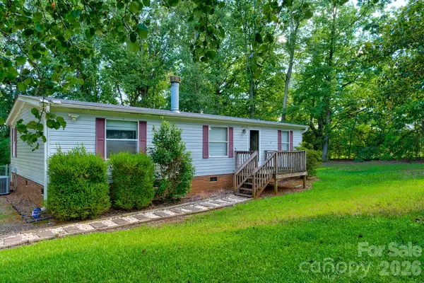 226 Whitesides Road, Bessemer City, NC 28016