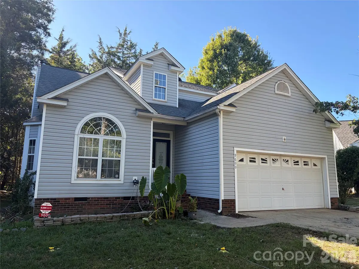 9600 Veronica Drive, Charlotte, NC 28215 - #1