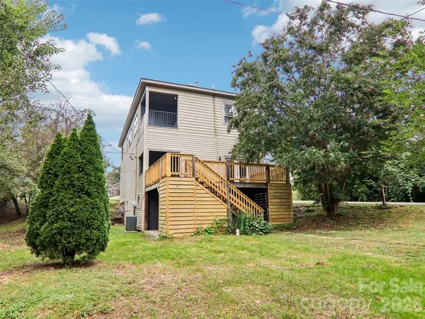 513 Fairview Road, Asheville, NC 28803