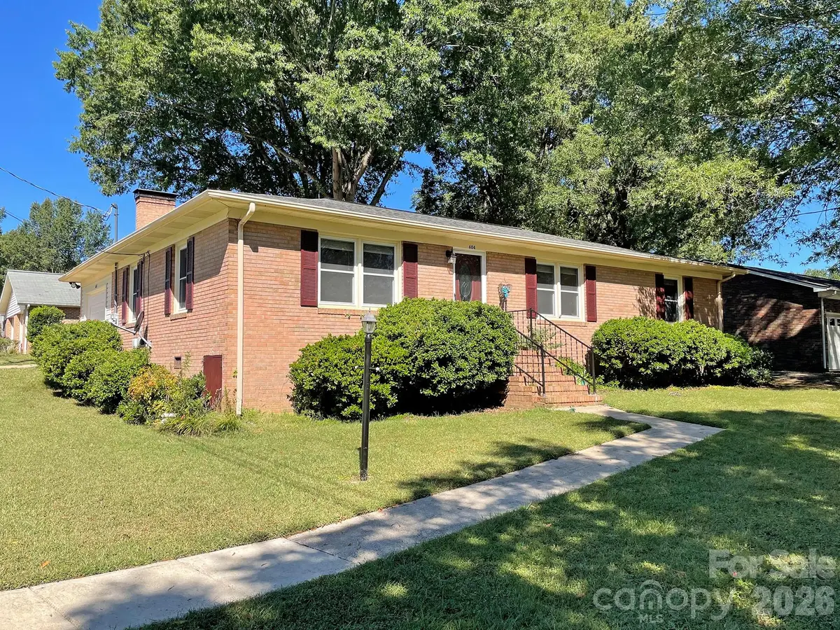 604 W Park Avenue, Mooresville, NC 28115 - #1