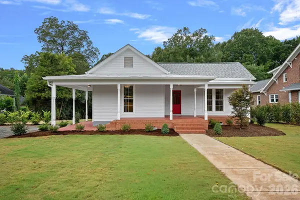 705 N Main Street, Davidson, NC 28036