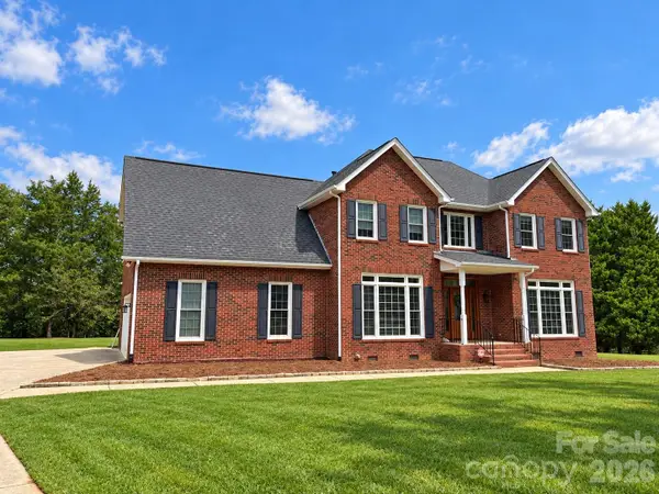 16506 Whispering Oaks Lane, Fort Mill, SC 29708
