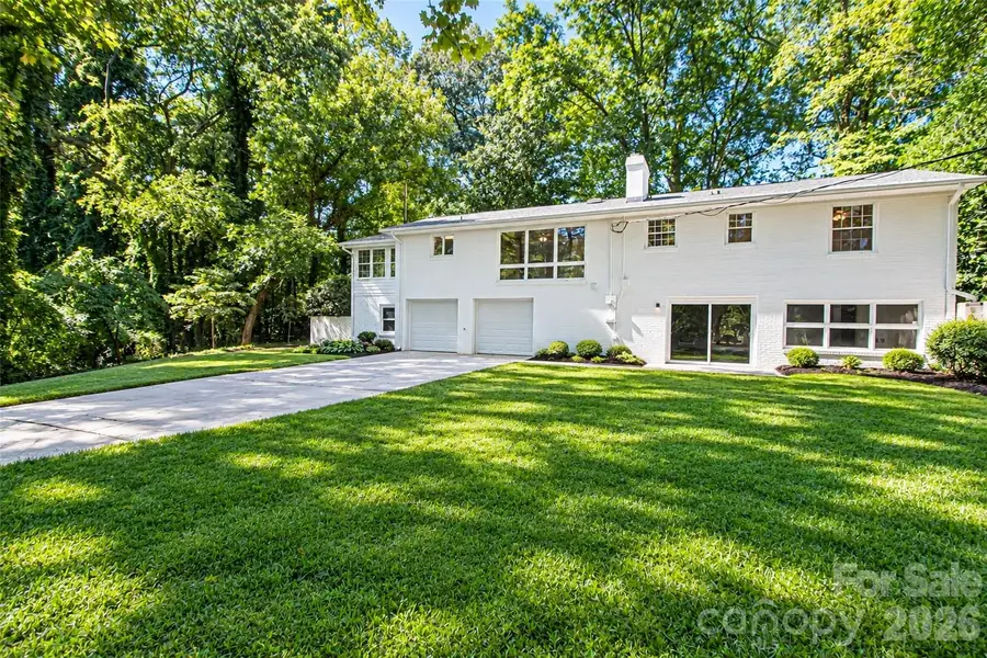 7400 Oakwood Lane, Charlotte, NC 28215 - #3
