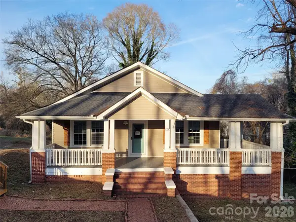 34 Fairview Avenue, Ware Shoals, SC 29692