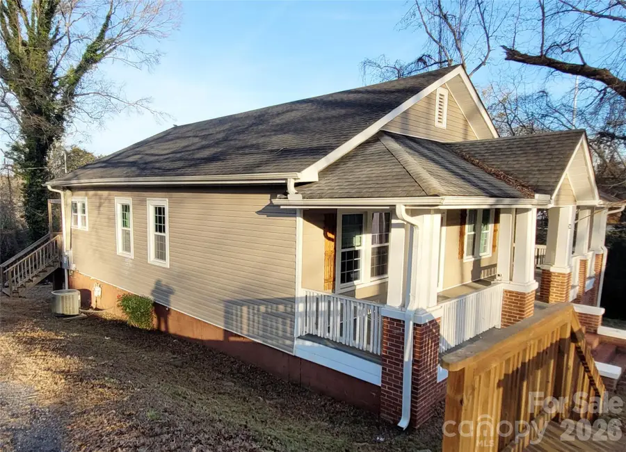 34 Fairview Avenue, Ware Shoals, SC 29692 - #2