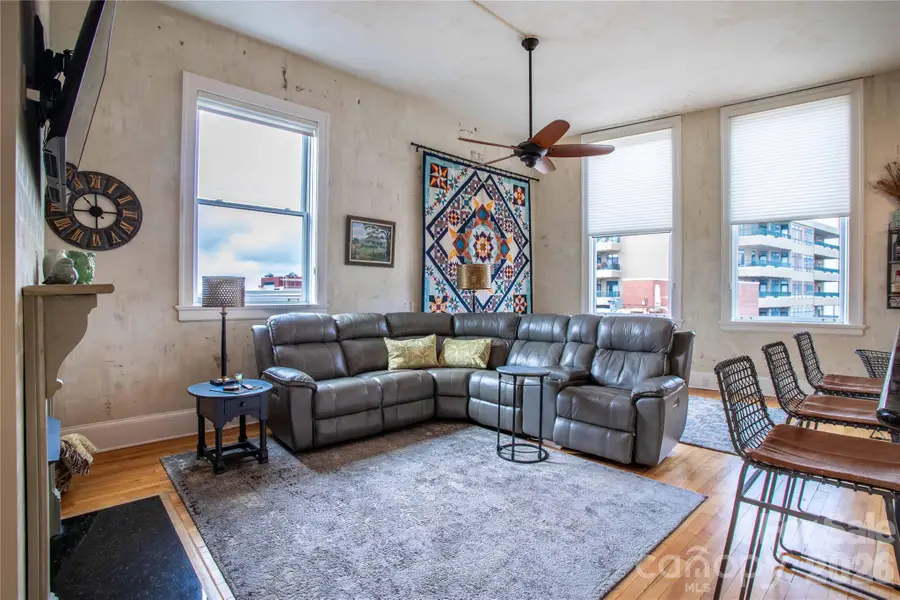 84 W Walnut Street #501, Asheville, NC 28801 - #2