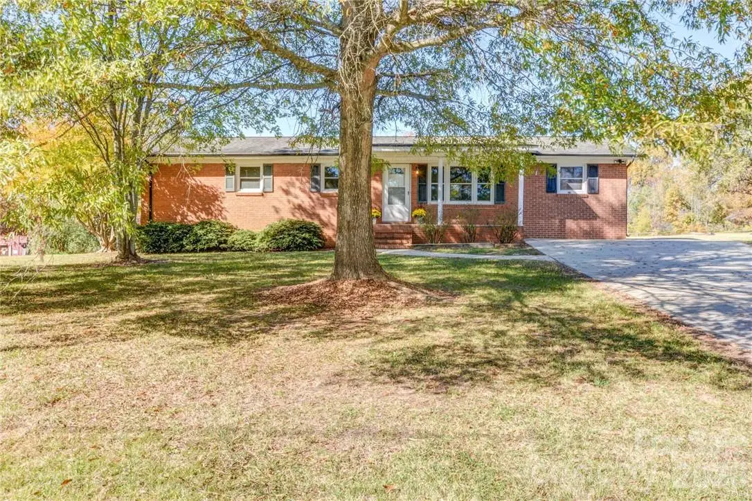 311 Bell Road, Kings Mountain, NC 28086 - #1