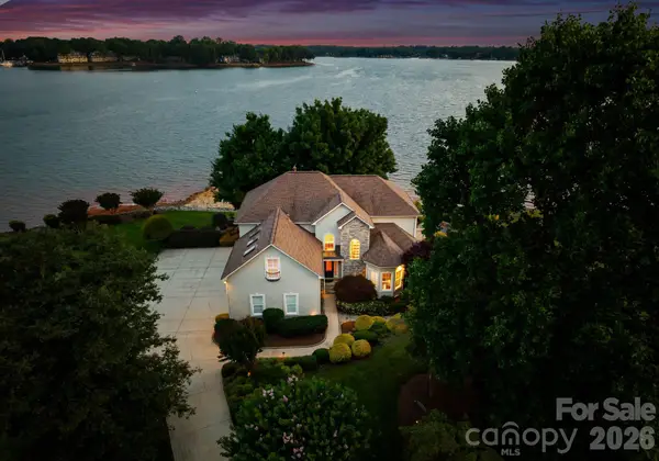 217 Westpaces Road, Mooresville, NC 28117