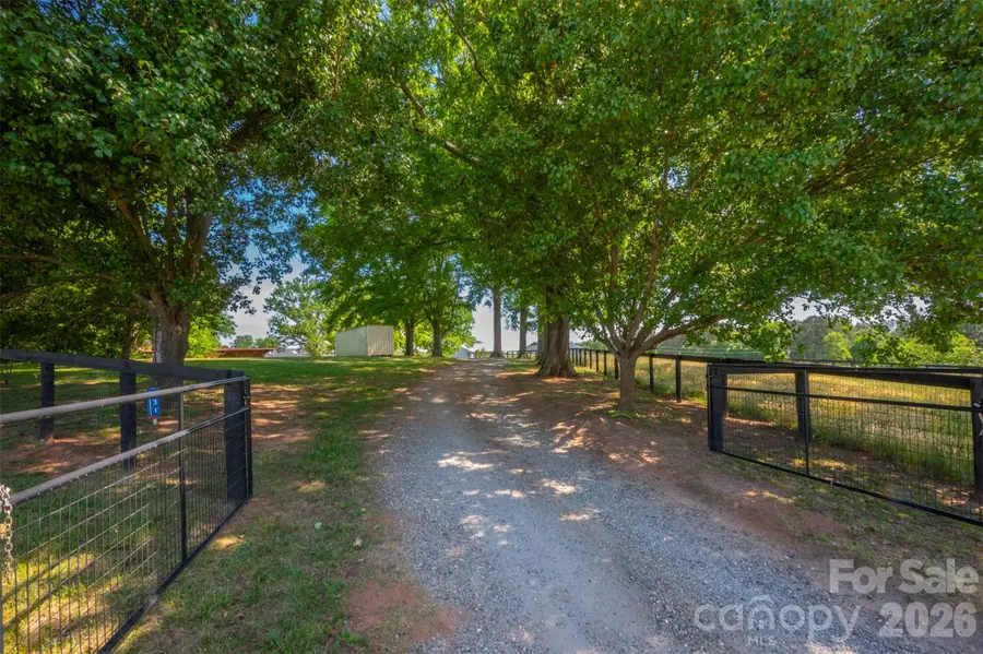 161 Breezy Hill Lane, Columbus, NC 28722 - #2