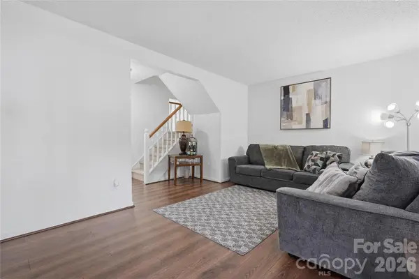9678 Old Gate Drive, Charlotte, NC 28105