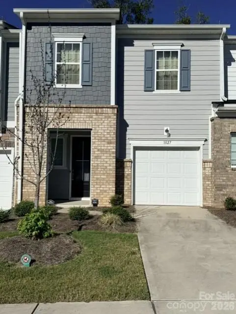 1027 Grays Mill Road, Charlotte, NC 28215