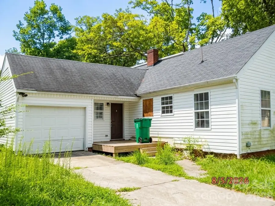 2101 Camp Greene Street, Charlotte, NC 28208 - #2