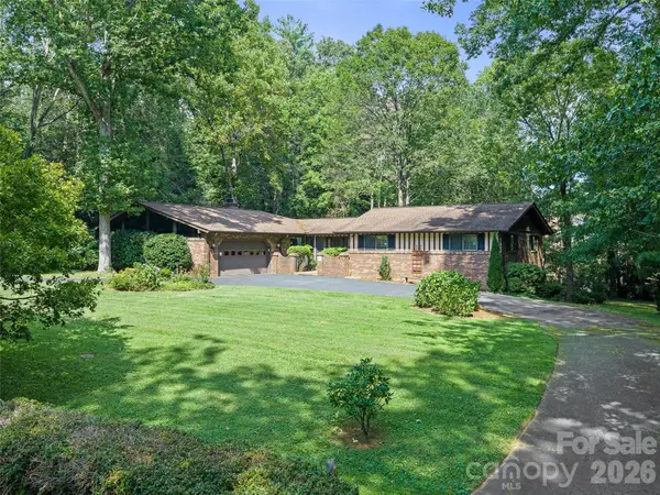 130 Brandon Road, Hendersonville, NC 28739