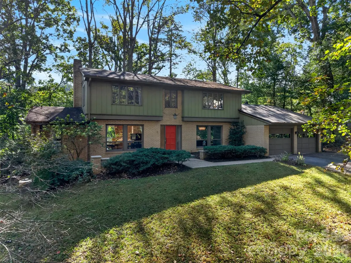 14 Willow Road, Asheville, NC 28804 - #1