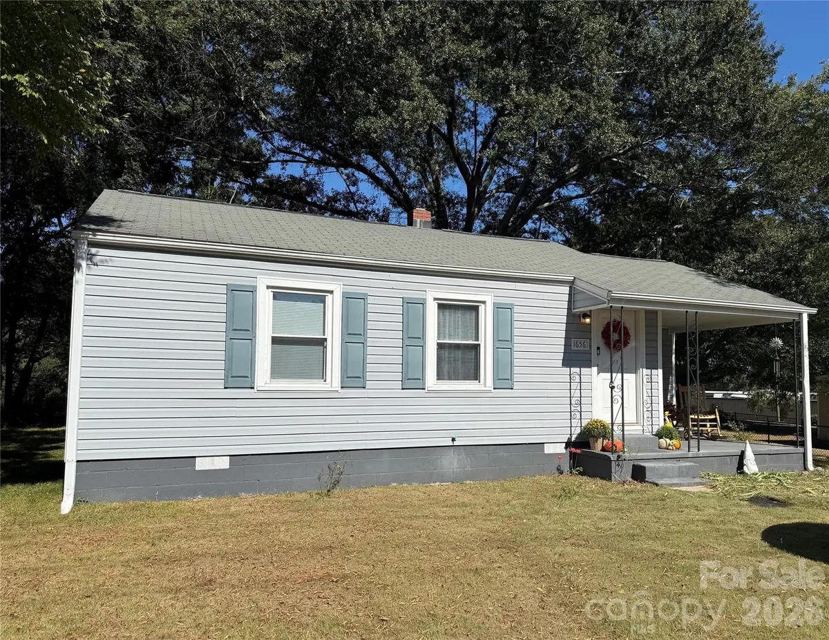 1656 Oakridge Meadows Court, Rock Hill, SC 29732 - #1