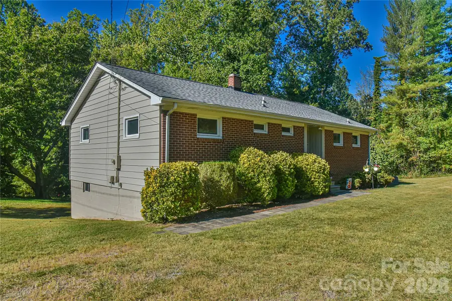 505 Monte Vista Road #B, Candler, NC 28715 - #2