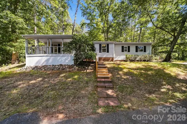 3952 Mountainside School Road, Lenoir, NC 28645