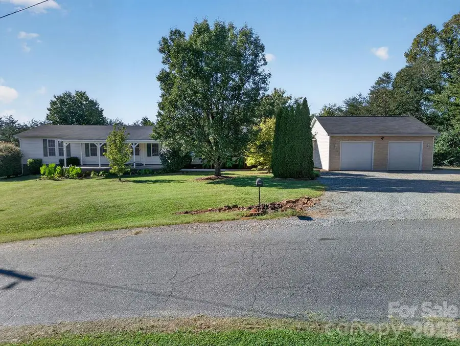 6041 Kaylas Ridge Road, Connelly Springs, NC 28612 - #2