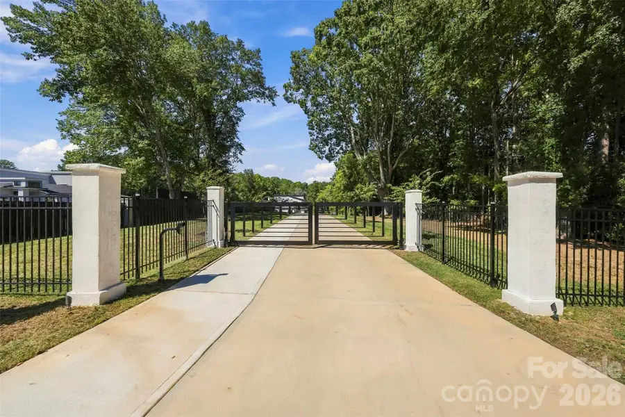 15650 Youngblood Road, Charlotte, NC 28278 - #3
