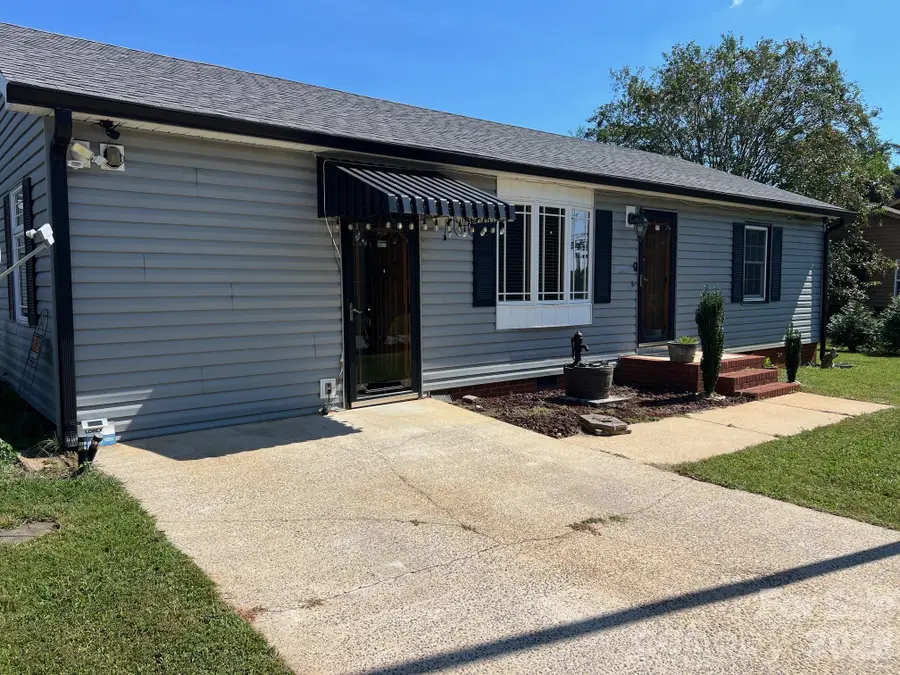 4146 Startown Road, Newton, NC 28658 - #2