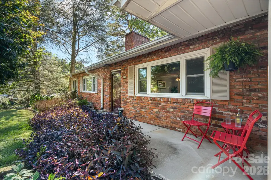 18 Northwood Road, Asheville, NC 28804 - #2