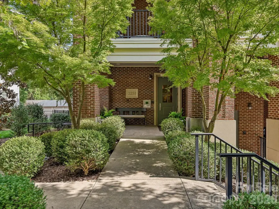 2251 Selwyn Avenue #203, Charlotte, NC 28207 - #3