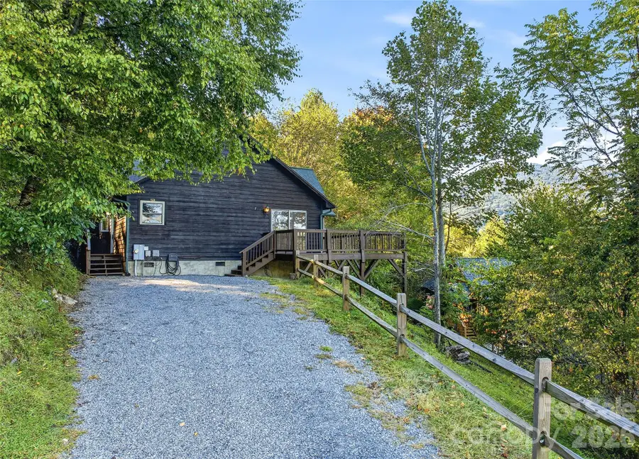 144 Appalachian Trail, Maggie Valley, NC 28751 - #2