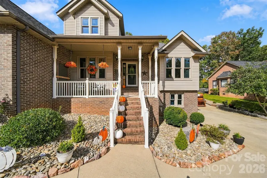 3645 Wandering Lane Ne, Hickory, NC 28601 - #2