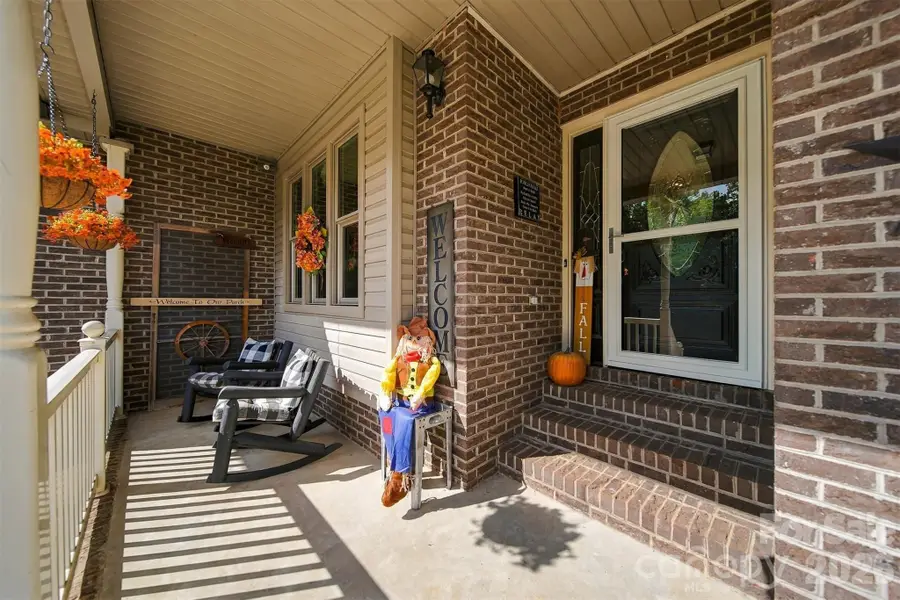3645 Wandering Lane Ne, Hickory, NC 28601 - #3