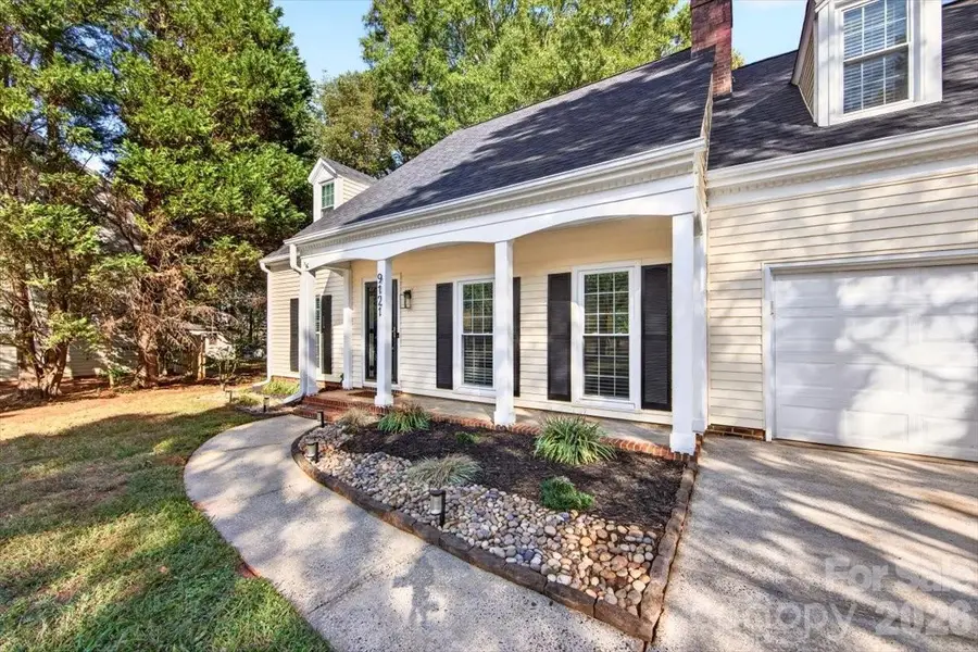 9121 Gamesford Drive, Charlotte, NC 28277 - #3