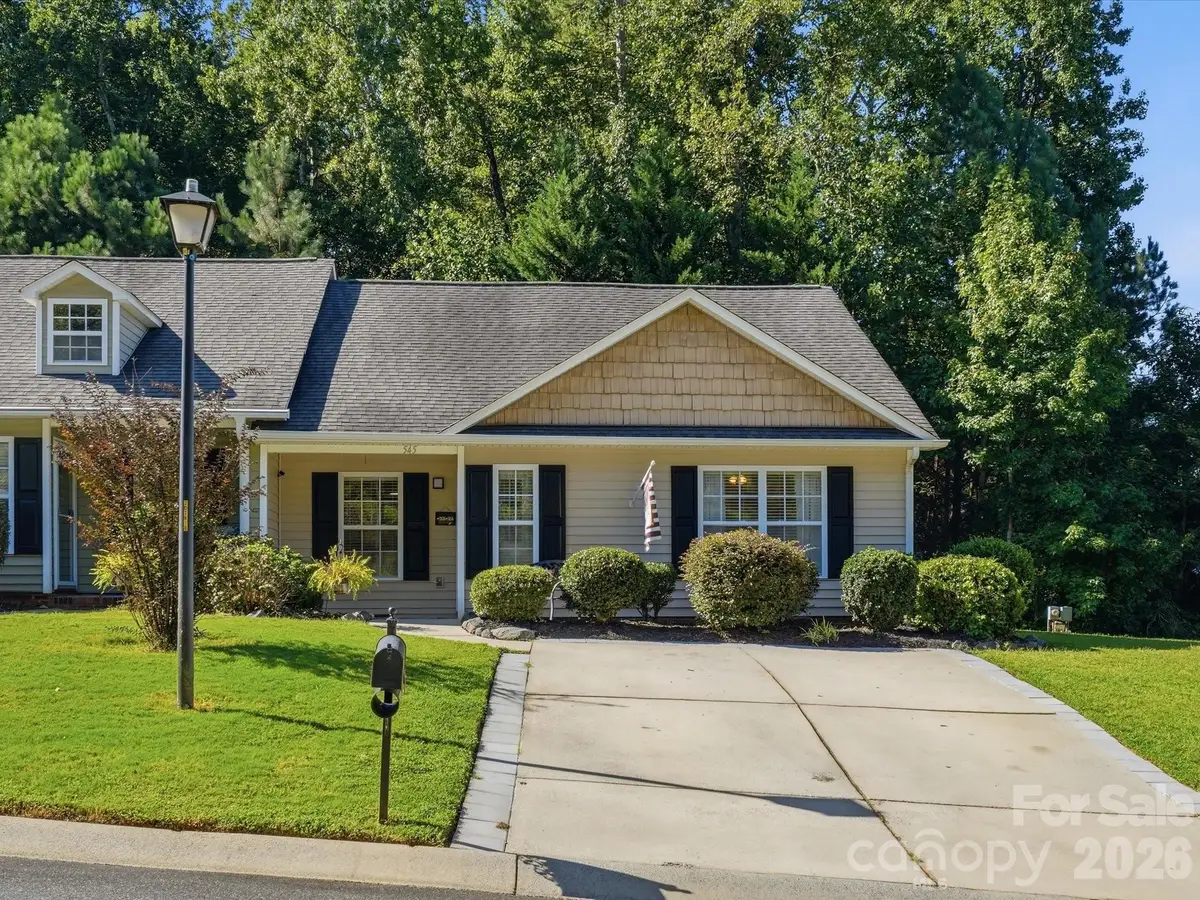 545 Weavers Crossing, Fort Mill, SC 29715 - #1