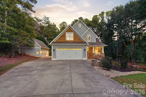 5596 Bridgewater Drive, Granite Falls, NC 28630