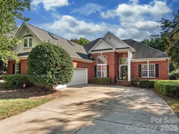 714 Corinthian Place, Charlotte, NC 28211