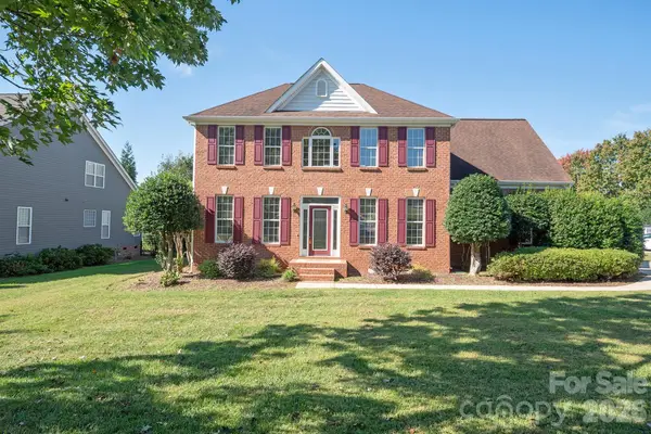 110 Fox Den Circle, Statesville, NC 28677