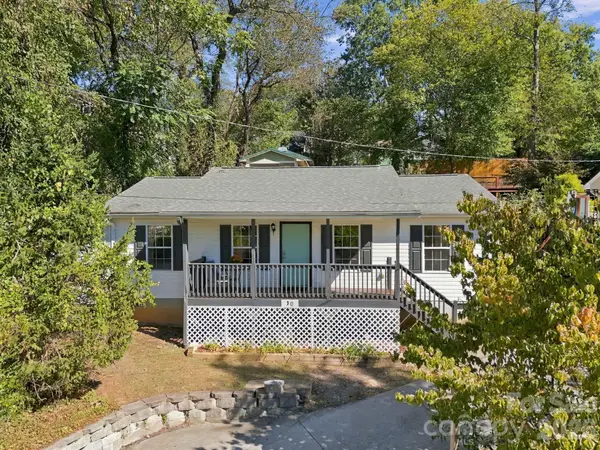 10 Foggy Hollow Trail, Asheville, NC 28806