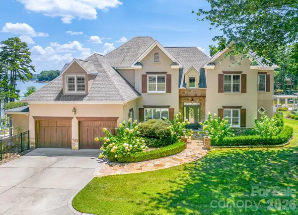 21206 Captiva Court, Cornelius, NC 28031