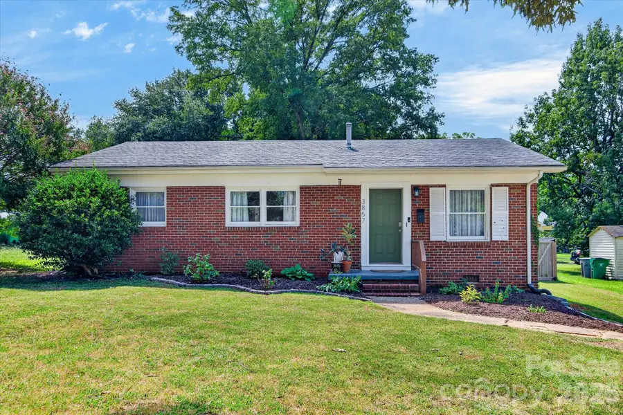 3857 Whitehall Drive, Charlotte, NC 28208 - #3