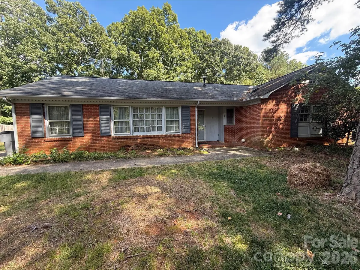 818 Mclaughlin Drive, Charlotte, NC 28212 - #1