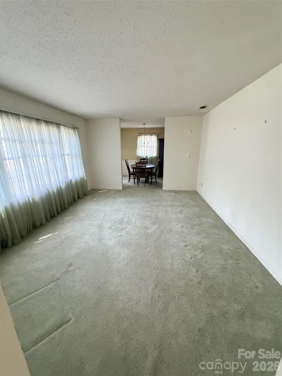 818 Mclaughlin Drive, Charlotte, NC 28212 - #2