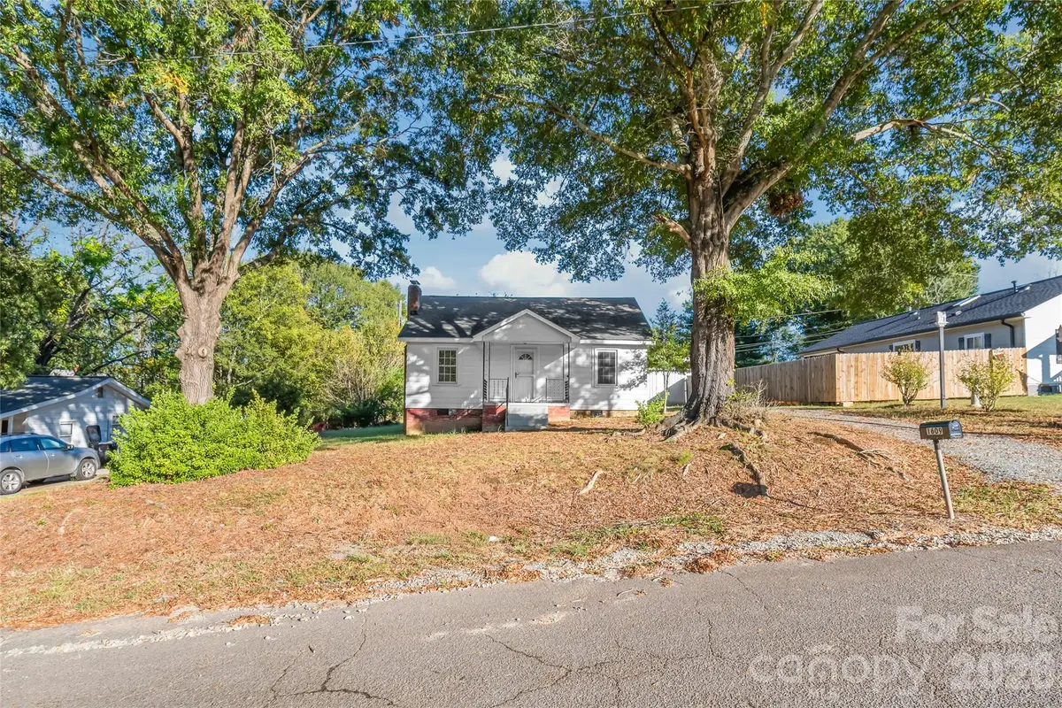 1609 Russell Courtney Road, Monroe, NC 28112 - #1
