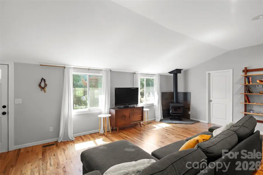 28 Long Cove Road, Candler, NC 28715 - #2