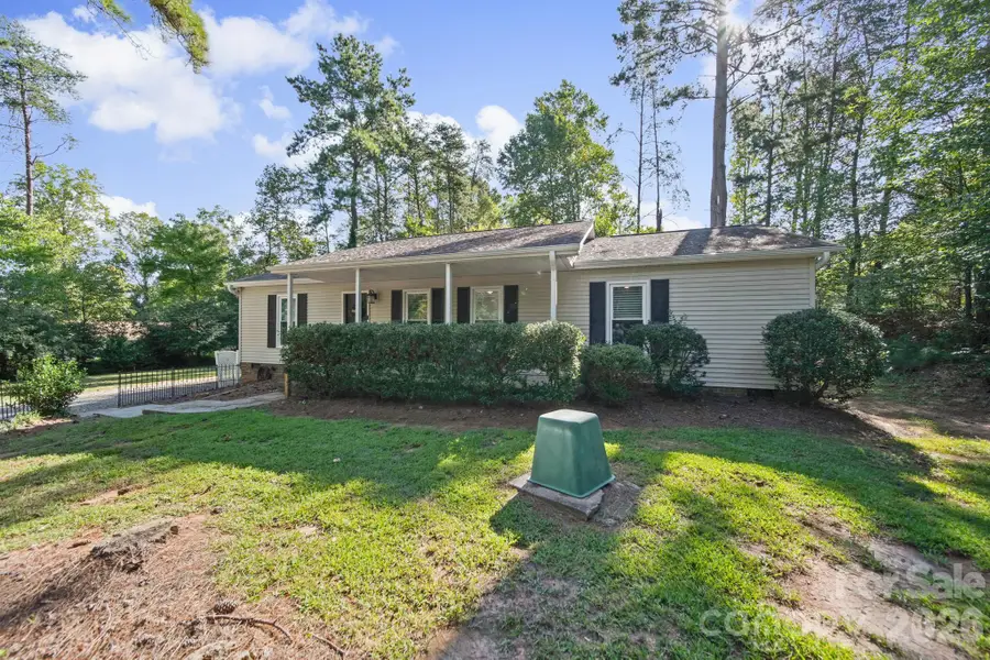 106 Brookridge Lane, Mooresville, NC 28117 - #3