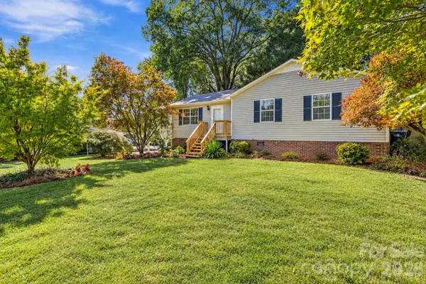 217 23rd Street Nw, Hickory, NC 28601