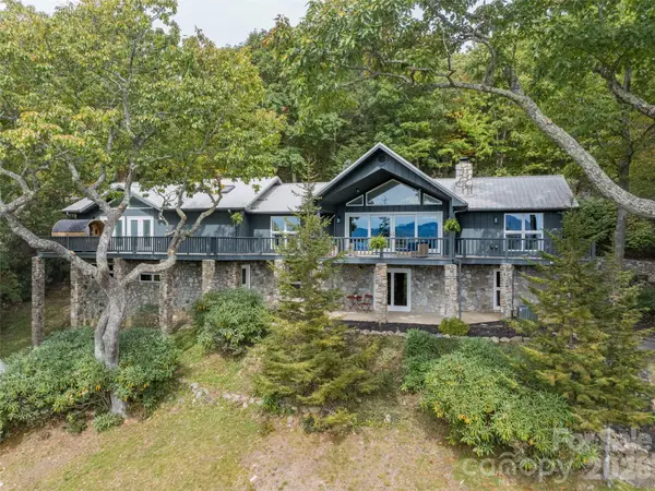 465 Leatherwood Road, Maggie Valley, NC 28751