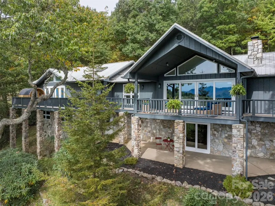 465 Leatherwood Road, Maggie Valley, NC 28751 - #2
