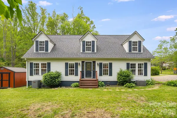 101 Mcfalls Road, Asheville, NC 28805